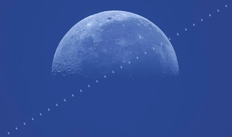 The International Space Station Daytime Moon Transit © Kelvin Hennessy (Australia) Taken with a Saxon ED127 FCD100 Triplet Refractor telescope, Baader IR/UV filter, Sky-Watcher EQ6-R mount, ZWO 294MC Pro camera, 952 mm f/7.5, Gain 192, 1-millisecond exposure Location: Gold Coast, Queensland, Australia, 3 February 2024