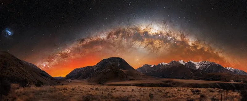 Auroral Touch: the Milky Way’s Close Encounter © Chester Hall-Fernandez (New Zealand) Taken with a Nikon Z 6 (astro-modified) camera, Tamron 35 mm f/1.4 lens, ISO 1,600, Sky: 11 x 60-second tracked exposures; Foreground: 6 x 60-second exposures Location: Castle Hill, New Zealand, 11 October 2023